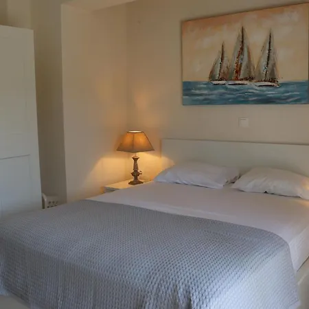 Three-storey Maisonette In