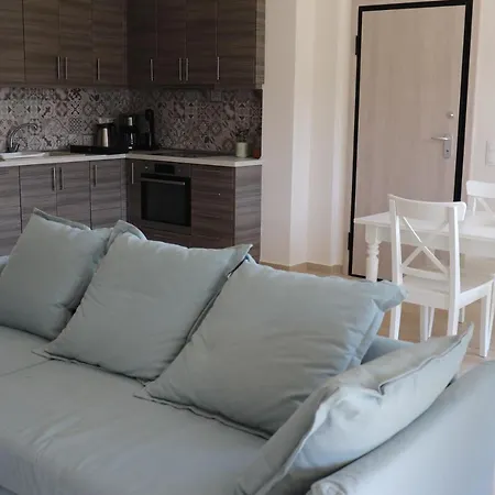 Three-storey Maisonette In Villa Nikiti (Sithonia)