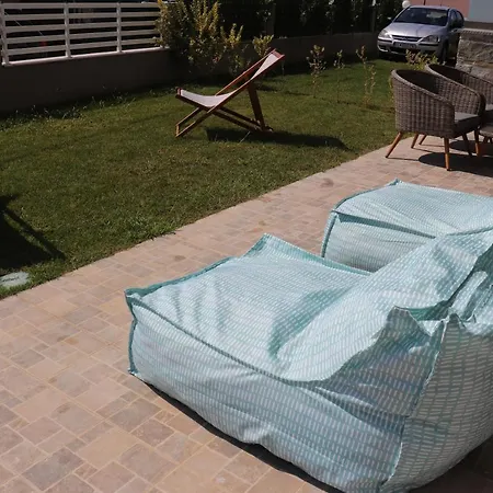 Three-storey Maisonette In Villa Nikiti (Sithonia)